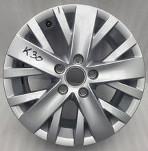 Laden Sie das Bild in den Galerie-Viewer, 1x Alufelge 16 Zoll 6.5" 5x112 50ET 5K0601025AL VW Golf Touran Rim Wheel FEL1315964149aj
