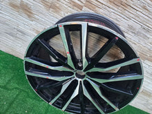 Load image into Gallery viewer, 1x Alufelge 22 Zoll 9.5" 5x112 8090013 BMW G07 X5 G05 G06 Rim Wheel FEL9860952199gt