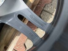 Load image into Gallery viewer, 1x Alufelge 18 Zoll 5x112 A2184012302 Mercedes-Benz Cls X218 C218 Rim Wheel FEL5789140529ex