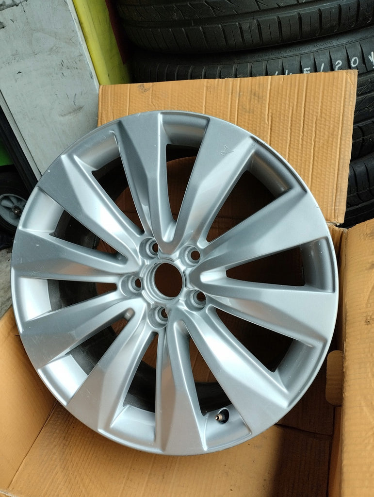 1x Alufelge 18 Zoll 8.5" 5x112 4E0601025BB Audi A8 Rim Wheel