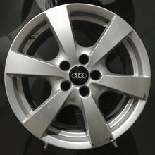 Laden Sie das Bild in den Galerie-Viewer, 4x Alufelge 17 Zoll 7.5" 5x112 37ET Silber Audi B8 Rim Wheel FEL1556232548gu