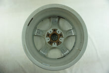 Load image into Gallery viewer, 1x Alufelge 17 Zoll 6.5" 5x120 47ET Glanz Silber 6795561 BMW 1 E81 E87 Rim Wheel FEL3055585717to