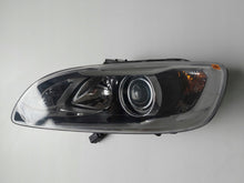 Load image into Gallery viewer, Frontscheinwerfer Volvo S60 V60 31420253 Xenon Links Scheinwerfer Headlight SCH2825661069ov