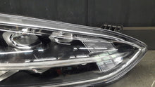 Laden Sie das Bild in den Galerie-Viewer, Frontscheinwerfer Ford Focus JX7B-13E014-BD Full LED Rechts Headlight