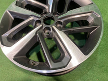 Load image into Gallery viewer, 1x Alufelge 18 Zoll 7.5" 5x114.3 52ET 52910-J9300 Hyundai Kona Rim Wheel FEL7524632821kq