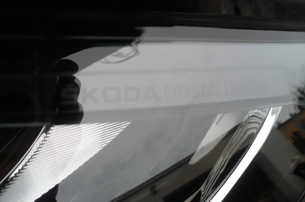 Frontscheinwerfer Skoda Enyaq 5LB941016 LED Rechts Scheinwerfer Headlight