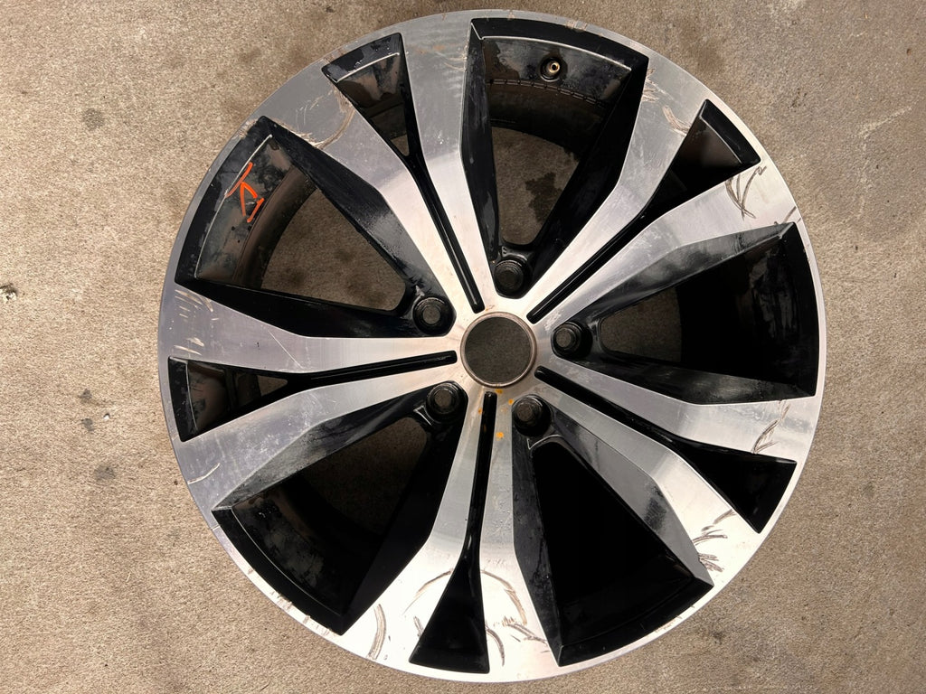 1x Alufelge 20 Zoll 9.0" 5x130 Glanz Schwarz 7P6601025AL VW Touareg Rim Wheel FEL7703681222gr
