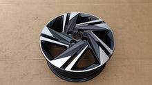 Load image into Gallery viewer, 1x Alufelge 16 Zoll 6.0" 4x100 50ET Glanz Schwarz 52910-Q0200 Hyundai I20 III Mg FEL8400952390my
