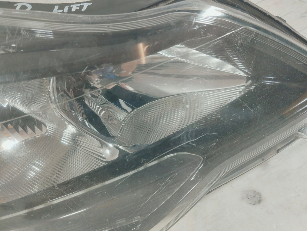 Frontscheinwerfer Opel Corsa A D 306- 13446802 Rechts Scheinwerfer Headlight SCH5252173078uj