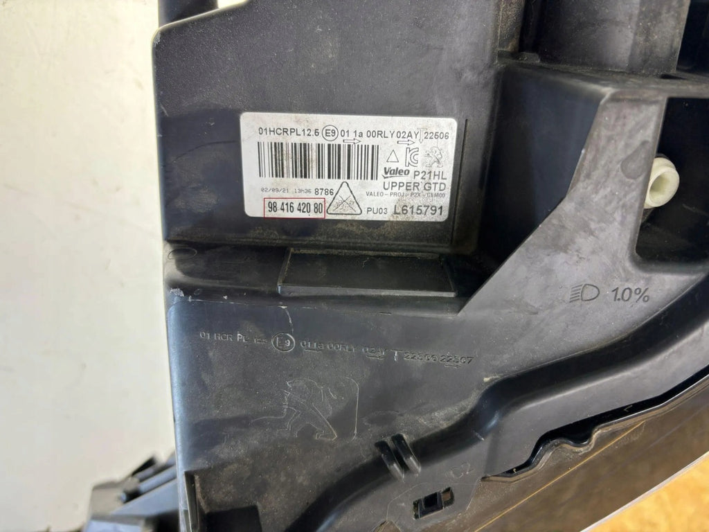 Frontscheinwerfer Peugeot 2008 II 9841642080 Rechts Scheinwerfer Headlight SCH3931373008rj
