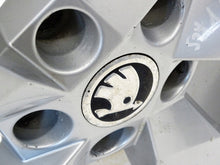 Load image into Gallery viewer, 1x Alufelge 17 Zoll 7.0" 5x112 45ET 5E0601025 Audi Octavia Iii Rim Wheel FEL3938278887pz