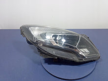 Laden Sie das Bild in den Galerie-Viewer, Frontscheinwerfer Opel Zafira C 39009022 Rechts Scheinwerfer Headlight