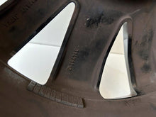 Load image into Gallery viewer, 1x Alufelge 18 Zoll 8.0" 5x108 42ET Glanz Schwarz 31471312 Volvo S60 V60