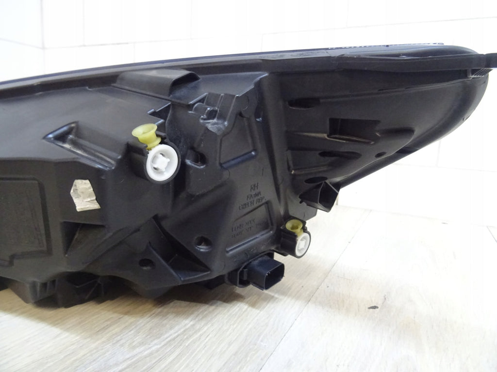 Frontscheinwerfer Ford Focus MX7B-13E014-ED Rechts Scheinwerfer Headlight SCH4012674859kn