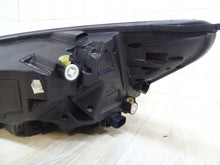 Load image into Gallery viewer, Frontscheinwerfer Ford Focus MX7B-13E014-ED Rechts Scheinwerfer Headlight SCH4012674859kn