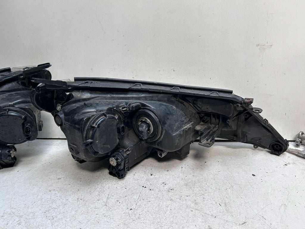 Frontscheinwerfer Toyota Rav 4 W0836 Ein Satz Scheinwerfer Headlight SCH8425900431zc