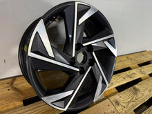 Load image into Gallery viewer, 1x Alufelge 17 Zoll 7.0" 5x114.3 52910-AACA0 Hyundai Elantra Vii Rim Wheel FEL5368897738bs