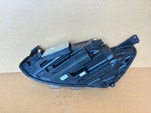 Laden Sie das Bild in den Galerie-Viewer, Frontscheinwerfer Ford Focus MX7B-13E014-ED MX7B-13E014 Rechts Headlight SCH7867065244wj