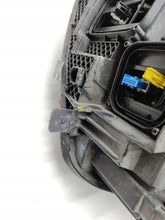 Laden Sie das Bild in den Galerie-Viewer, Frontscheinwerfer Mercedes-Benz Vito W447 A4479060201 Rechts Headlight SCH5326753379nk