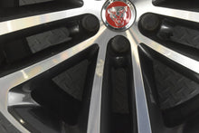 Laden Sie das Bild in den Galerie-Viewer, 1x Alufelge 19 Zoll 8.5&quot; 5x108 45ET HK8M-1007-NA Jaguar F-Pace X761 Rim Wheel