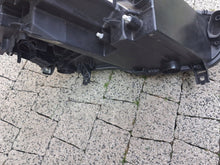 Laden Sie das Bild in den Galerie-Viewer, Frontscheinwerfer Seat Tarraco 5FJ941007D Links Scheinwerfer Headlight SCH2369818592us