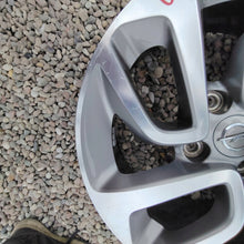 Laden Sie das Bild in den Galerie-Viewer, 1x Alufelge 16 Zoll 6.5" 4x108 20ET Glanz Silber Opel Crossland X Rim Wheel FEL8136964116nu