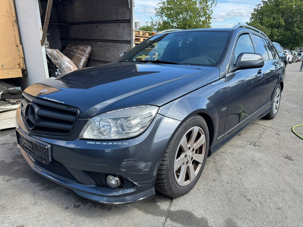 Motor Mercedes-Benz S204 646811 2.2 CDI 170PS 125kW 220TKm 2008 Hybrid Komplett