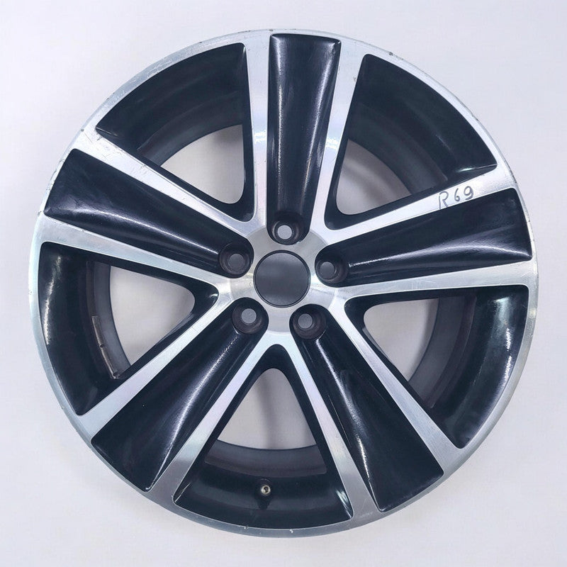 1x Alufelge 17 Zoll 7.5" 5x100 38ET Glanz Schwarz 6R0601025P VW Polo 6r