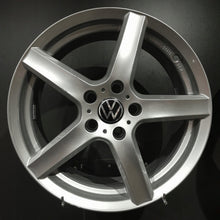 Laden Sie das Bild in den Galerie-Viewer, 4x Alufelge 17 Zoll 7.0" 5x112 43ET Glanz Silber KBA51285-DE VW Golf VII Jetta FEL9671233266ms