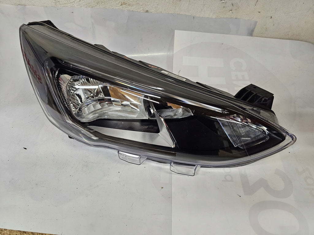 Frontscheinwerfer Ford Focus MX7B-13E014-CD LED Rechts Scheinwerfer Headlight SCH4433821872xb