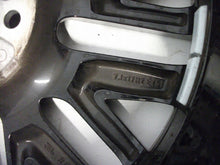 Laden Sie das Bild in den Galerie-Viewer, 1x Alufelge 17 Zoll 7.0&quot; 5x100 51ET Glanz Schwarz 6F0071497A Seat Ibiza