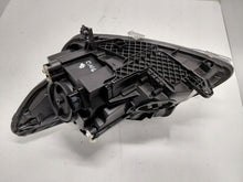 Laden Sie das Bild in den Galerie-Viewer, Frontscheinwerfer Mercedes-Benz Vito W447 A4479067800 Rechts Headlight SCH9664462947nt