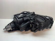 Laden Sie das Bild in den Galerie-Viewer, Frontscheinwerfer Opel Crossland X YQ00709880 Rechts Scheinwerfer Headlight SCH8020645721xr