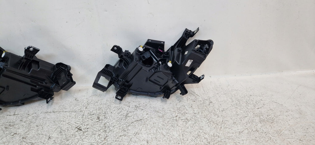 Frontscheinwerfer Cupra Born 10F941007L 10F941008 LED Rechts oder Links SCH1577449022rs