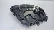 Laden Sie das Bild in den Galerie-Viewer, Frontscheinwerfer Mercedes-Benz W205 A2059066402MERC2 A2059066402 Links SCH5654275297ly