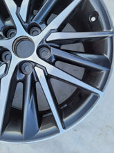 Load image into Gallery viewer, 1x Alufelge 18 Zoll 8.0" 5x114.3 51ET Glanz A42611-33F90 Toyota Camry Rim Wheel FEL2004513466rf