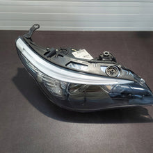 Load image into Gallery viewer, Frontscheinwerfer BMW 5 E60 E61 7044672 Xenon Rechts Scheinwerfer Headlight SCH1376056802lo