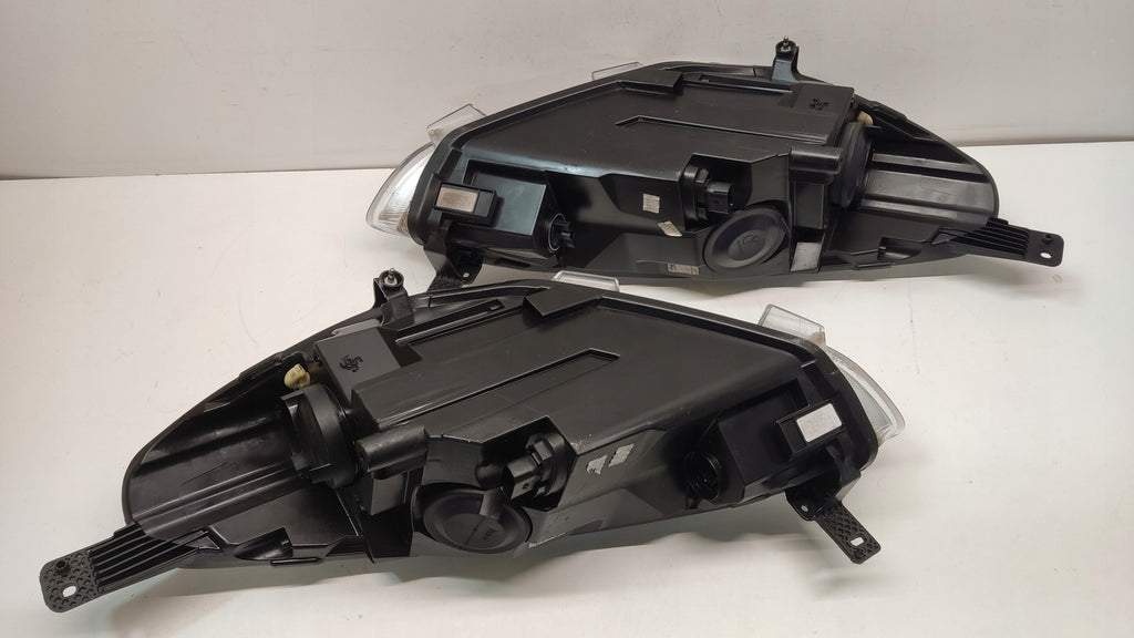 Frontscheinwerfer Ford Fiesta H1BB13W029AE H1BB-13W030-AE LED Rechts oder Links