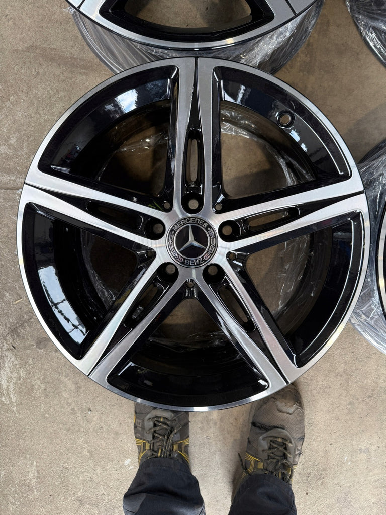 4x Alufelge 18 Zoll 7.5" 5x112 49ET Glanz Schwarz A1774010700 Mercedes-Benz FEL4034730344pq