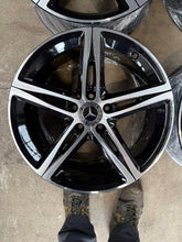 Load image into Gallery viewer, 4x Alufelge 18 Zoll 7.5" 5x112 49ET Glanz Schwarz A1774010700 Mercedes-Benz FEL4034730344pq