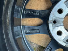 Load image into Gallery viewer, 1x Alufelge 17 Zoll 7.0" 5x112 41ET Glanz Graphit 6891175 BMW 2 Active U06 Mg FEL4695347622no