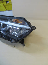 Laden Sie das Bild in den Galerie-Viewer, Frontscheinwerfer Dacia Sandero III Logan Jogger 260106343R Rechts Headlight