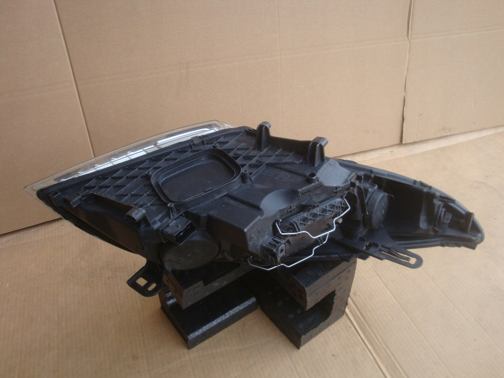 Frontscheinwerfer Renault Megane III 260600017R Links Scheinwerfer Headlight