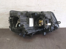 Laden Sie das Bild in den Galerie-Viewer, Frontscheinwerfer VW T5 7E1941 Xenon Links Scheinwerfer Headlight SCH4341969318yv