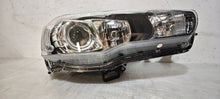 Load image into Gallery viewer, Frontscheinwerfer Mitsubishi Lancer VIII 8301C3-86 Xenon Rechts Headlight
