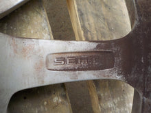 Load image into Gallery viewer, 1x Alufelge 15 Zoll 6.0" 5x100 38ET Glanz Silber 6P0601025E Seat Ibiza Iii FEL1461518560jq