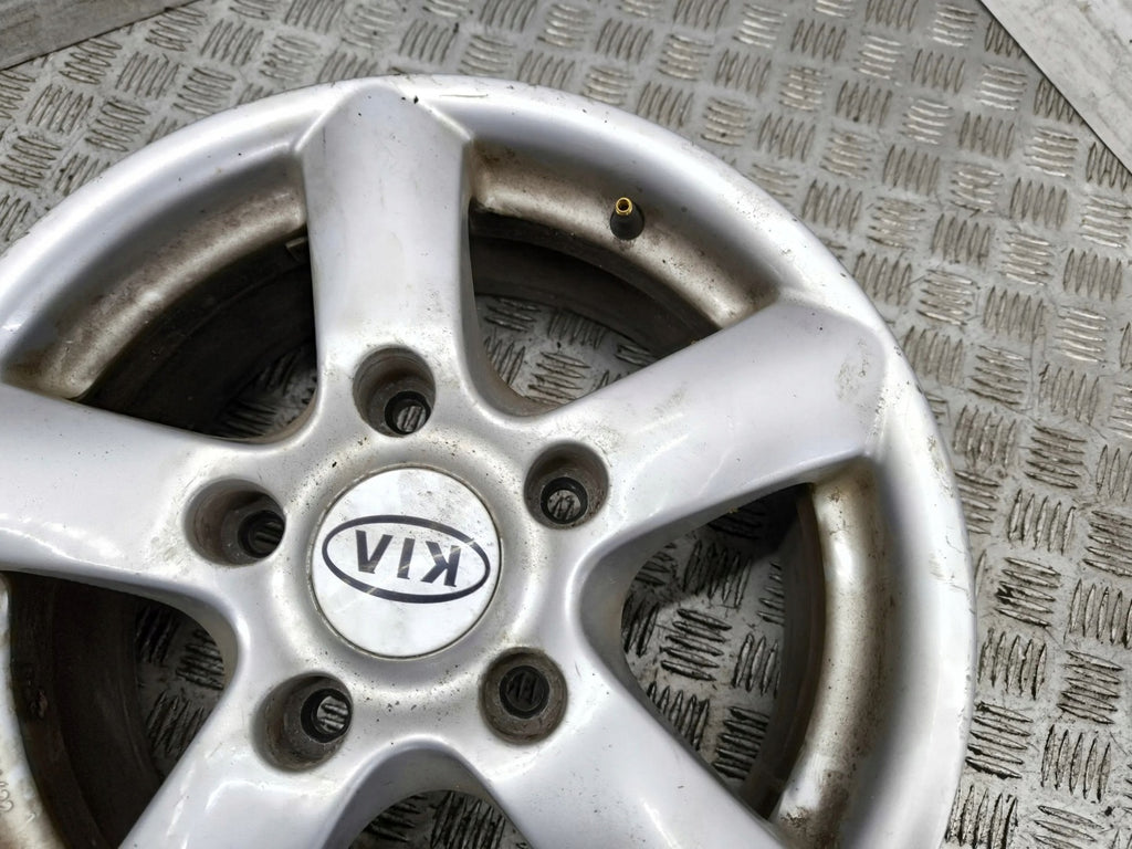 1x Alufelge 16 Zoll 5x139.7 AMD131989 Kia Sorento I Rim Wheel FEL7821258563tn