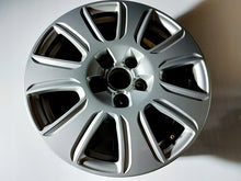 Laden Sie das Bild in den Galerie-Viewer, 1x Alufelge 16 Zoll 6.5&quot; 5x112 33ET Glanz Silber 8U0601025 Audi Q3 Rim Wheel