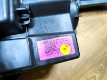 Laden Sie das Bild in den Galerie-Viewer, Frontscheinwerfer Kia Xceed J7921-62550 Links Scheinwerfer Headlight