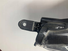 Load image into Gallery viewer, Frontscheinwerfer Toyota Yaris K0-6EU Rechts Scheinwerfer Headlight SCH5847142628gj